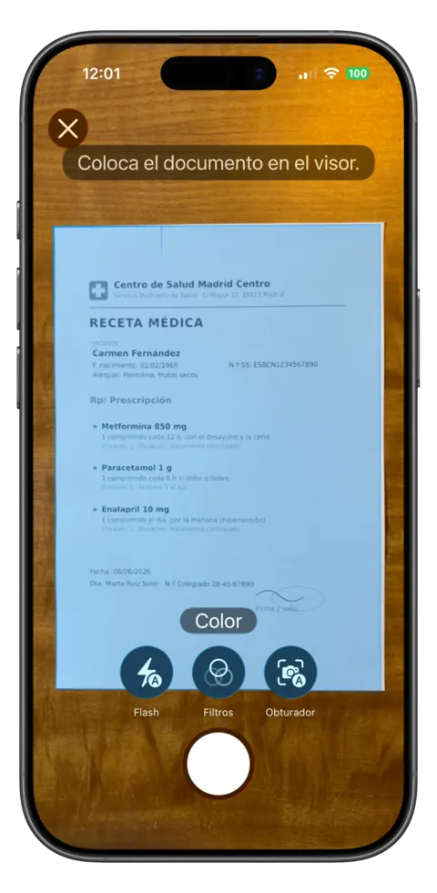 El escáner con IA reconoce recetas, citas, tickets e informes y rellena los datos.
